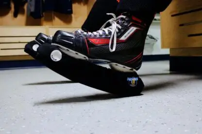Howies Navy Skate Guards - Image 2