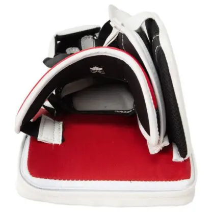 CCM Extreme Flex E5.5 Youth Goalie Blocker - Image 3