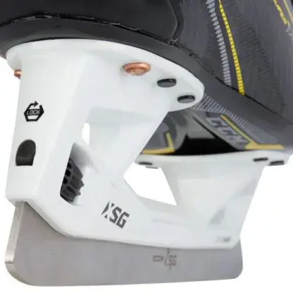 CCM Super Tacks 9370 Junior Goalie Skates - Image 3