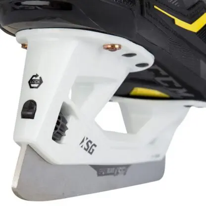 CCM Super Tacks 9380 Junior Goalie Skates - Image 3